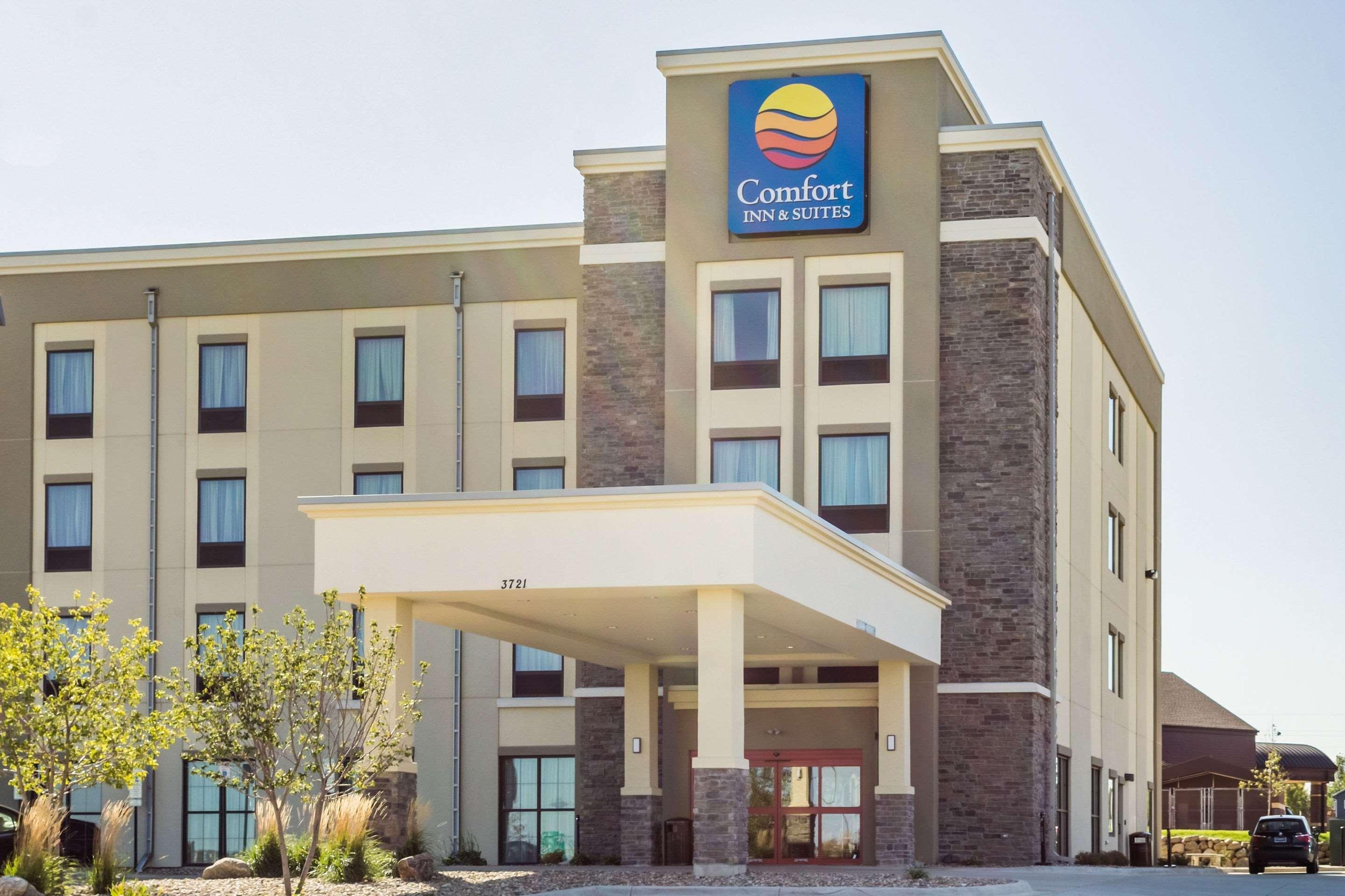 Comfort Inn & Suites Avera Southwest Sioux Falls Exterior photo